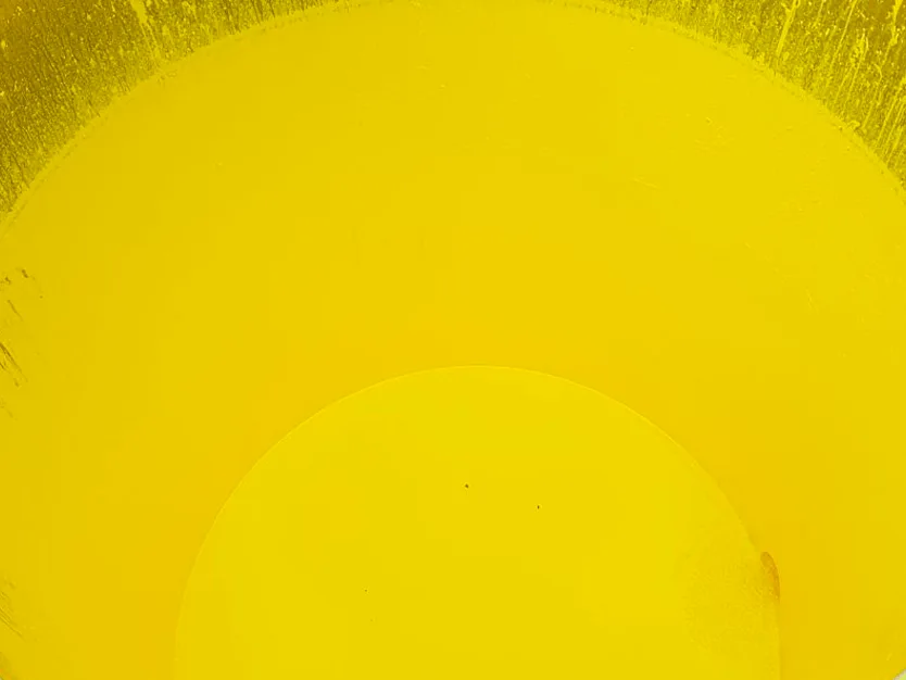 Ista mešalna posoda pred pranjem