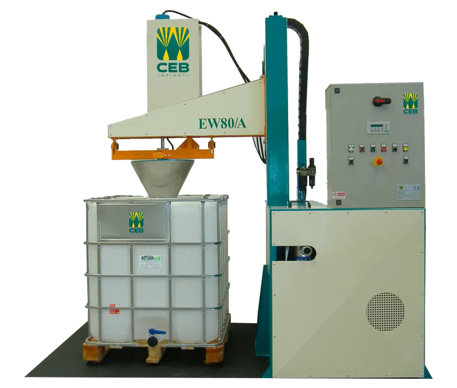 Pralni sistem C.E.B. EW80 z IBC-posodo, nagibno ploščadjo in črpalnim sklopom